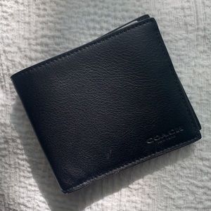 NWT Coach Men’s Black Leather Wallet